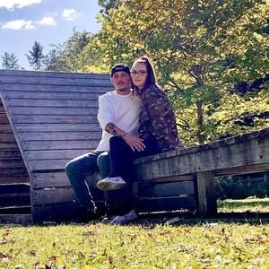 Meet your Posher, Corey